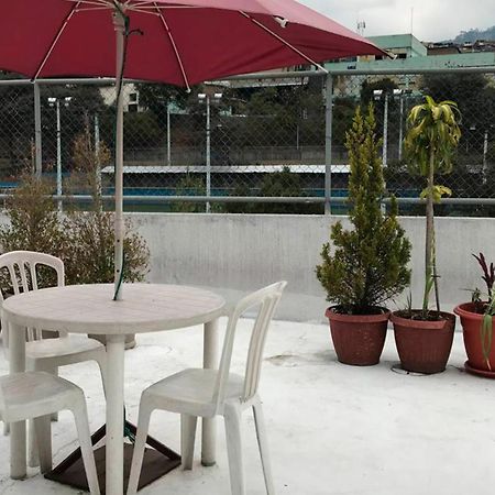 Hotel Tin House Quito Esterno foto