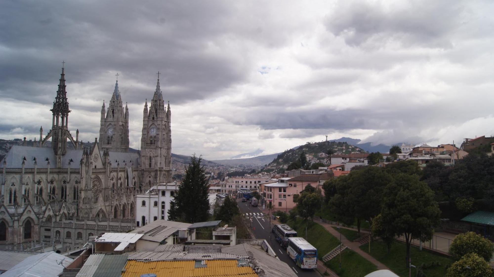 Hotel Tin House Quito Esterno foto