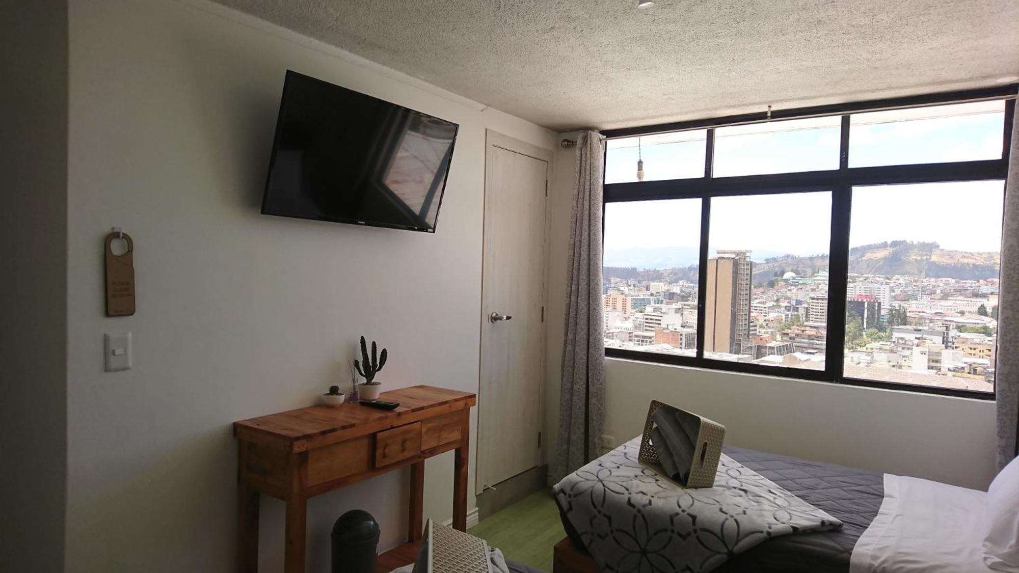 Hotel Tin House Quito Esterno foto