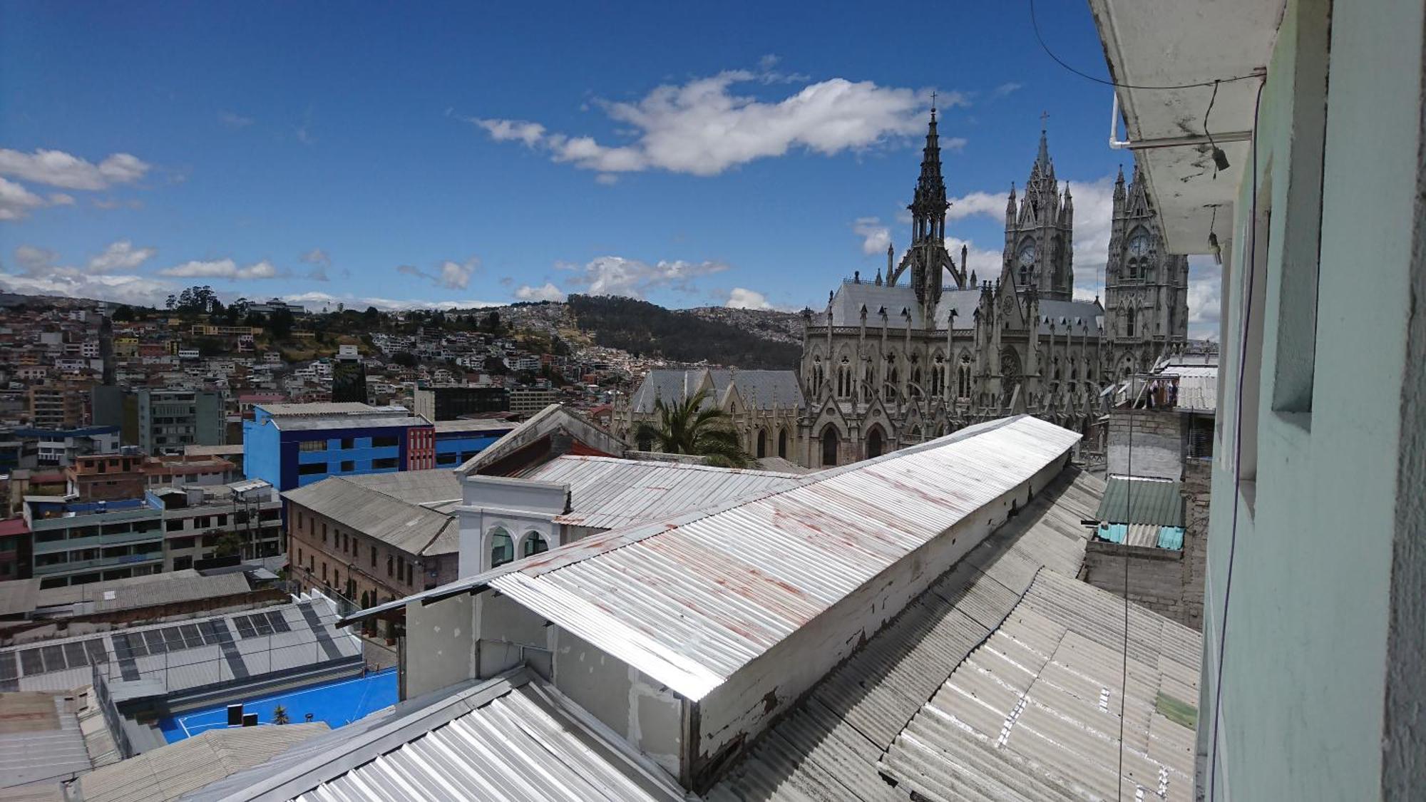 Hotel Tin House Quito Esterno foto